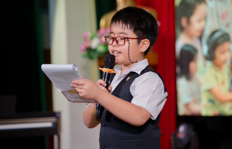 Lớp MC nhí – Người dẫn chương trình tương lai