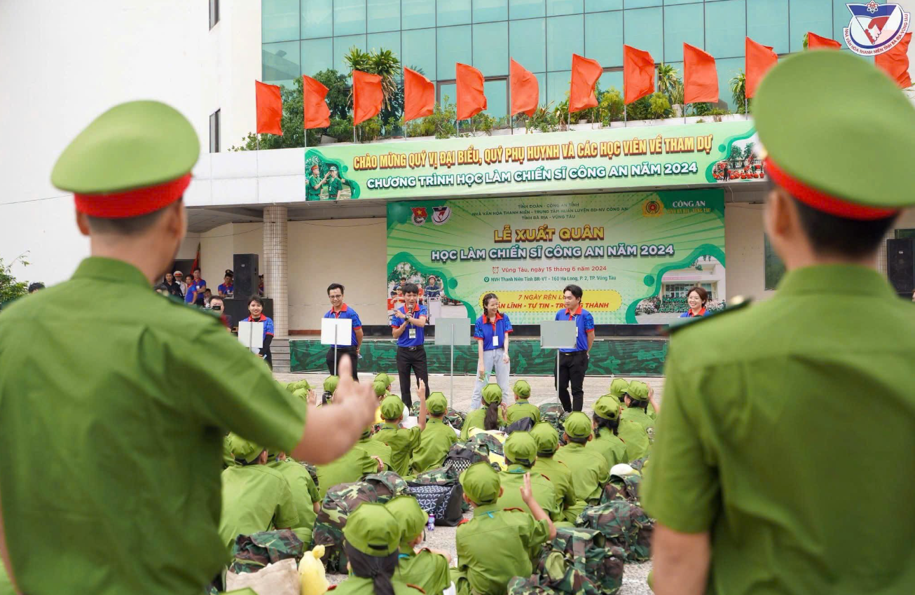 Con Biết Bơi, Biết Học Giỏi... Nhưng Đã Biết Tự Bảo Vệ Mình Chưa?