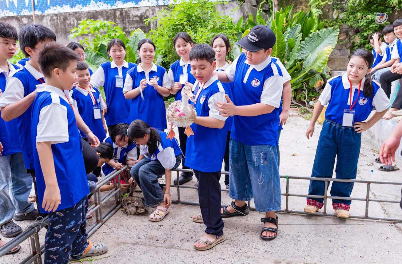 KHÉP LẠI HÀNH TRÌNH “HỌC LÀM CHIẾN SĨ CÔNG AN 2026”: TRỌN VẸN BẢN LĨNH VÀ KỶ NIỆM ĐẸP